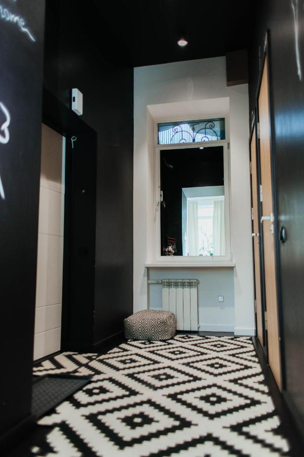 Apartments "Під Дубом"- "Under The Oak" Lviv Exterior photo